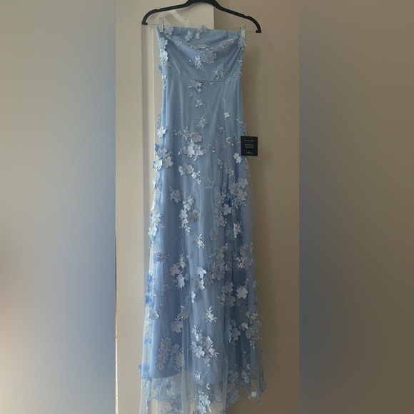 [NWT] Lulus Strapless Blue Floral Embroidered Maxi Dress - X-Small - Picture 5 of 12